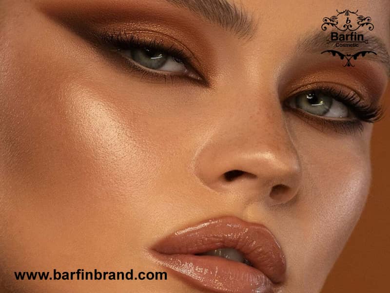 روش های استفاده از رژلب نود برای پوست گندمی