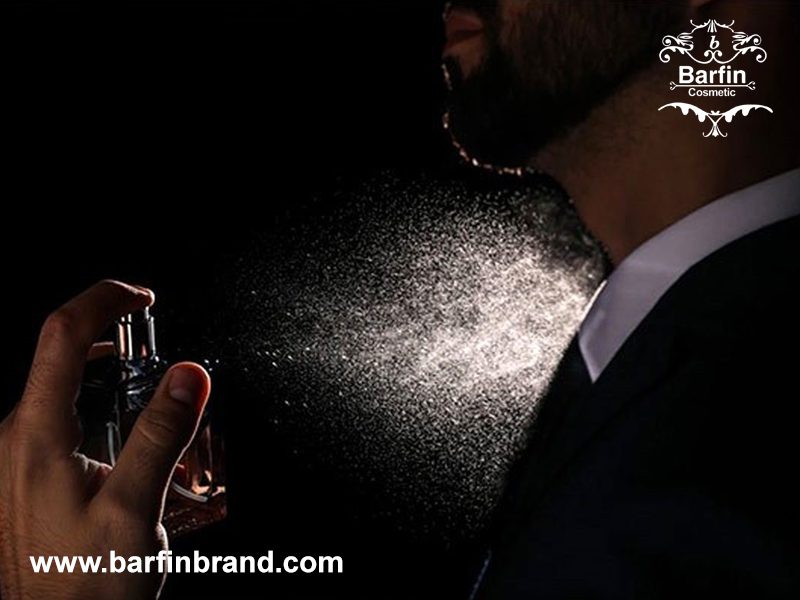 ادکلن چوبی و ادویه‌ ای برای فصل پاییز