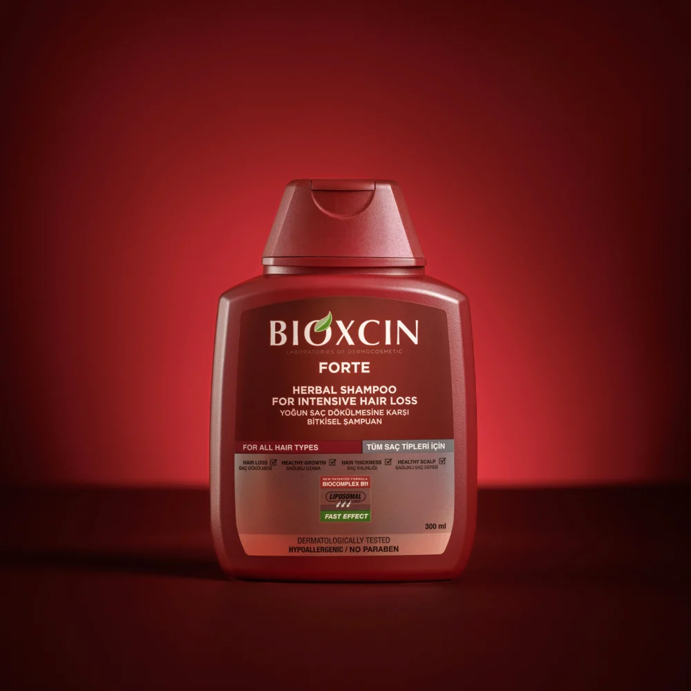 شامپو بیوکسین قرمز ضد ریزش فورت Fort مناسب برای تمامی موها حجم 300 میلBIOXCIN FORTE HAIR