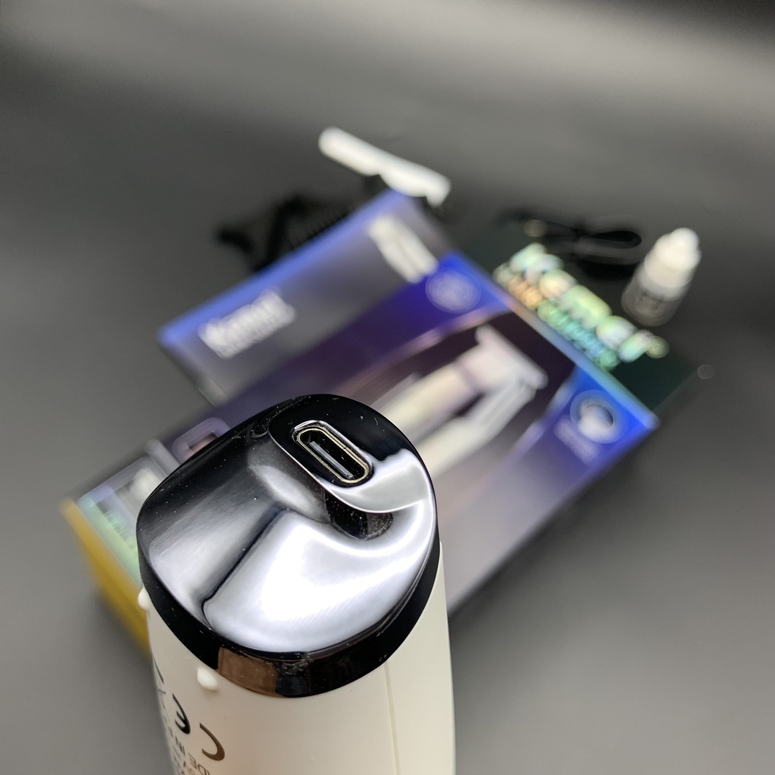 ماشین اصلاح و خط زن کیمی مدل 5027 جدید با درگاه تایپ سی سفارش اروپا (2024) - Image 2