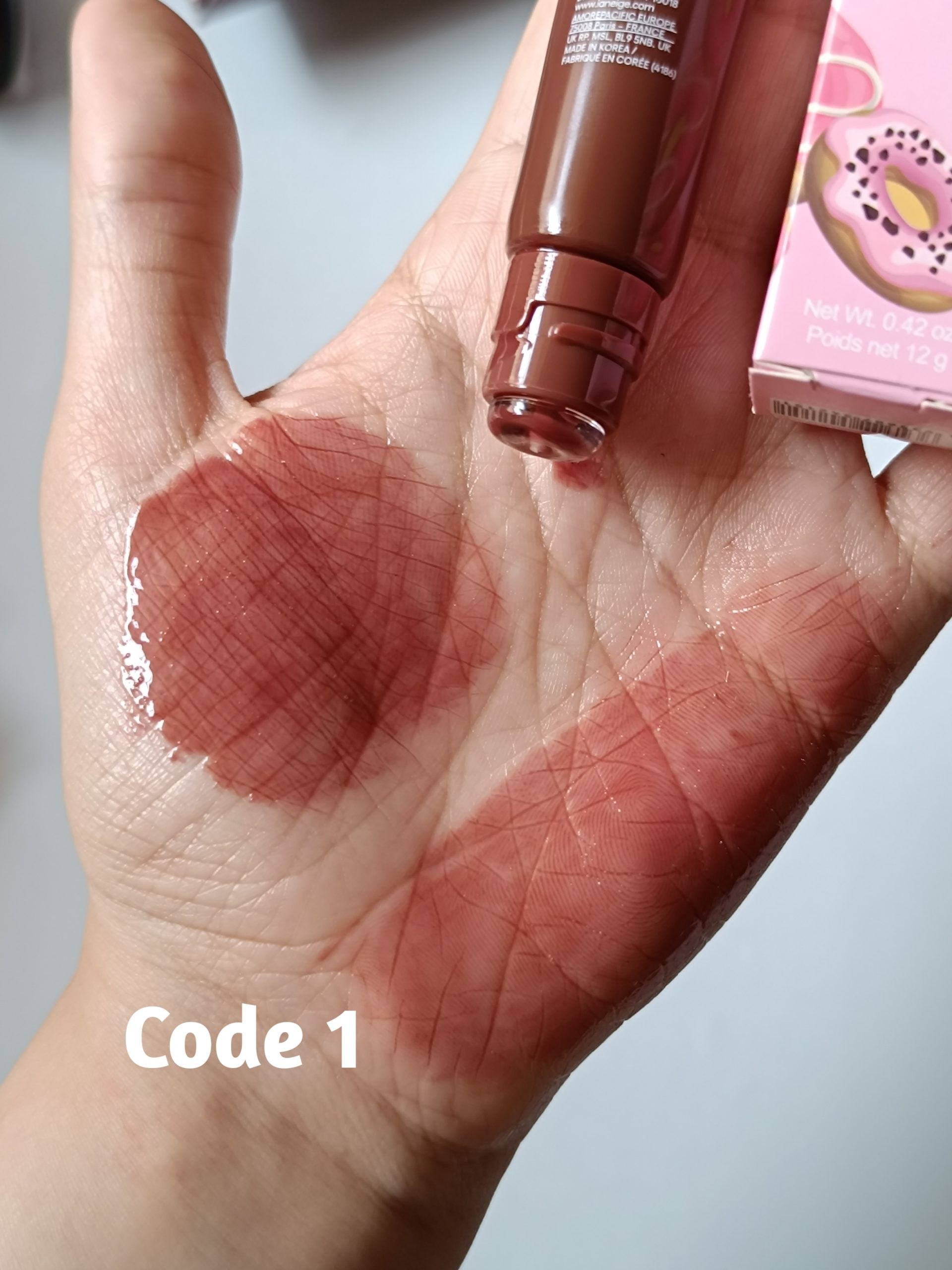 لیپ گلاس دونات candy طرح laneige برند hues queen - cinnamon sugar - Image 8