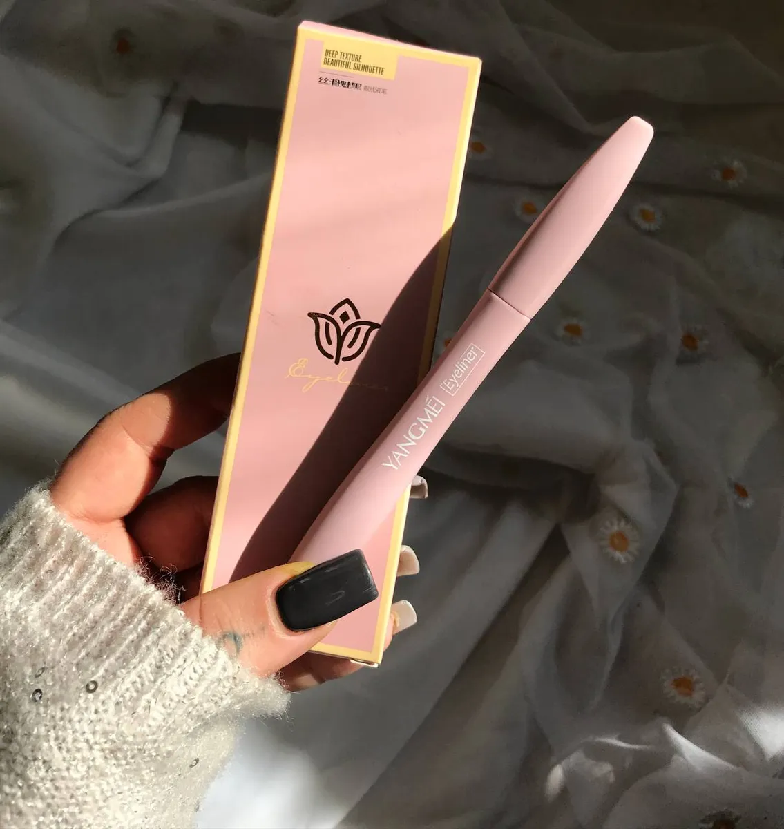 خط چشم ماژیکی یانگمی YANGMEI CHARMING EYELINER Image 3