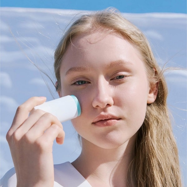 ضد آفتاب استیکی SKIN 1004 سنتلا + SPF 50 Image 3